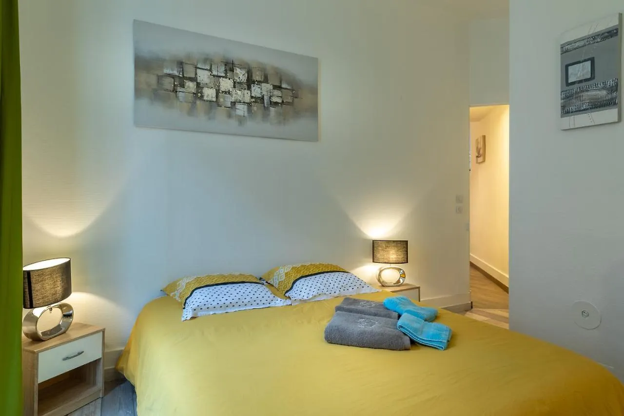 Appartement Le Contemporain, Hyper-centre, 8 pers à Grenoble