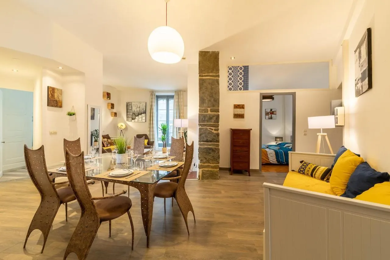 Le Contemporain, Hyper-Centre, 8 Pers contacts