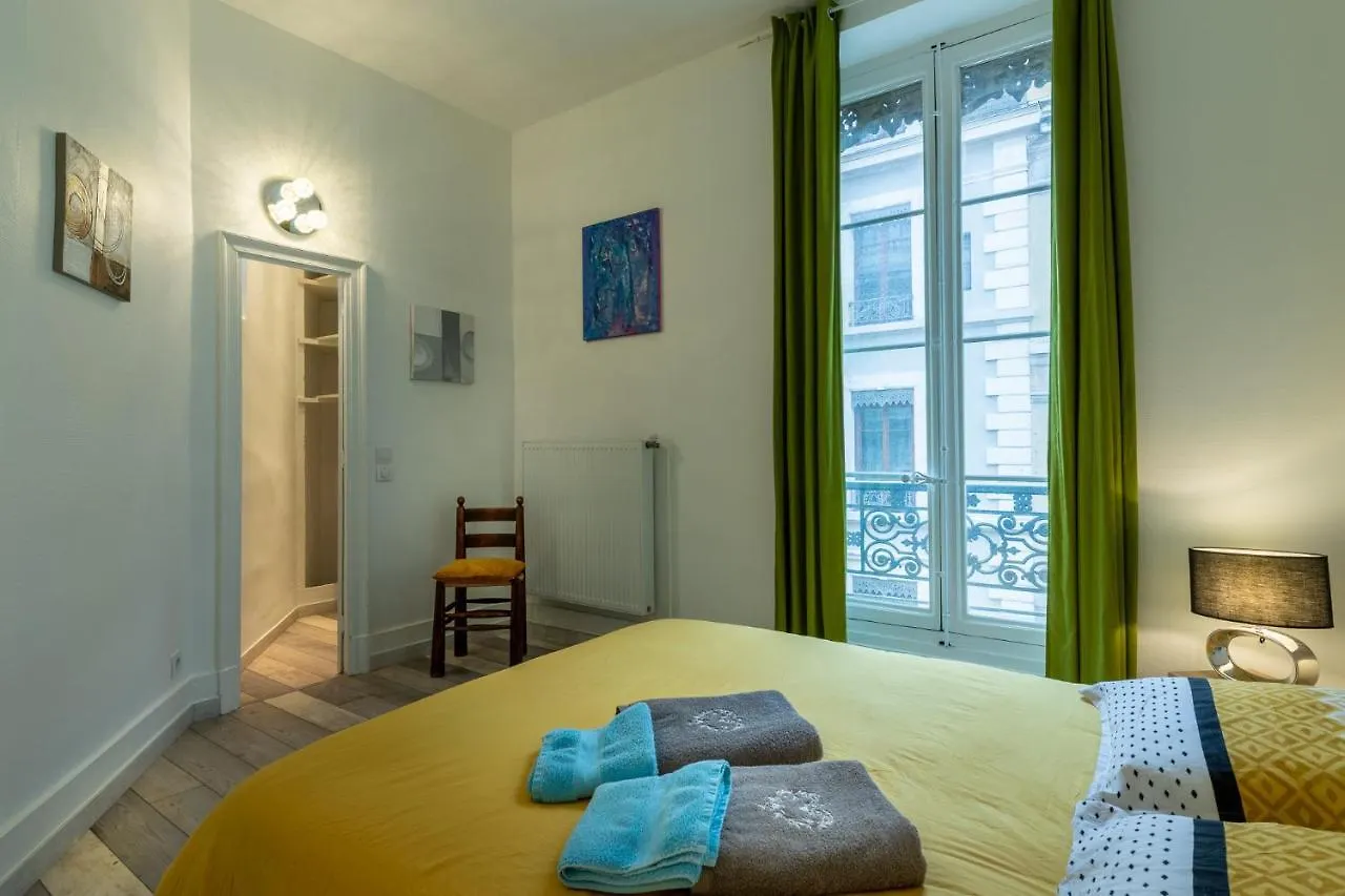 Le Contemporain, Hyper-Centre, 8 Pers Apartment Grenoble France